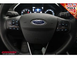 Ford Focus 1.0 EcoBoost Aut. Hybrid Titanium LED Navi Apple/Android PDC Clima picture 17