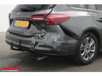 Ford Focus 1.0 EcoBoost Aut. Hybrid Titanium LED Navi Apple/Android PDC Clima picture 6