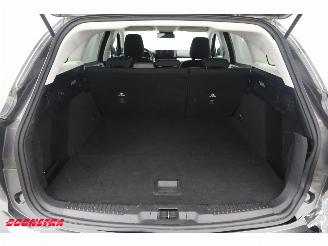 Ford Focus 1.0 EcoBoost Aut. Hybrid Titanium LED Navi Apple/Android PDC Clima picture 25