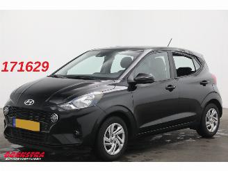 krockskadad bil auto Hyundai I-10 1.0 Comfort Smart Camera Airco Cruise Navi Apple/Android 2022/11