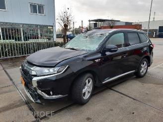 Uttjänta bilar auto Mitsubishi Outlander Outlander (GF/GG), SUV, 2012 / 2022 2.4 16V PHEV 4x4 2019/3