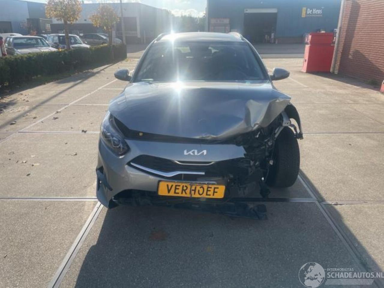 Kia Cee d Ceed Sportswagon (CDF), Combi, 2018 1.0i T-GDi 12V