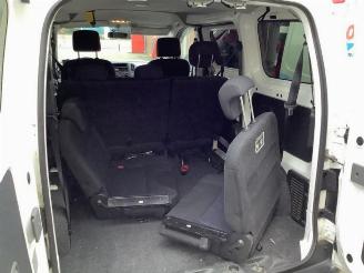 Nissan Nv200 NV 200 Evalia (M20M), Bus, 2010 1.6 16V picture 5