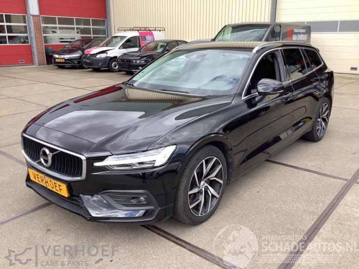 Volvo V-60 V60 II (ZW), Combi, 2018 2.0 T5 16V