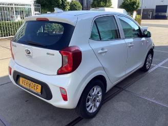 Kia Picanto Picanto (JA), Hatchback, 2017 1.0 12V picture 3