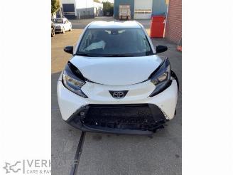Uttjänta bilar auto Toyota Aygo Aygo X, Hatchback, 2022 1.0 12V VVT-i 2023/5