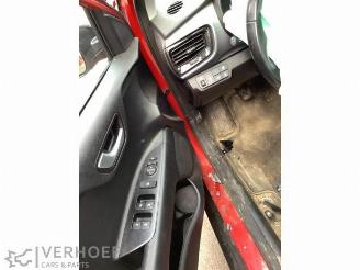 Kia Stonic Stonic (YB), SUV, 2017 1.0i T-GDi 12V picture 9