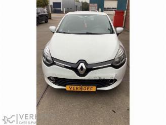 Vrakbiler auto Renault Clio Clio IV (5R), Hatchback 5-drs, 2012 / 2021 1.2 16V 2015/7