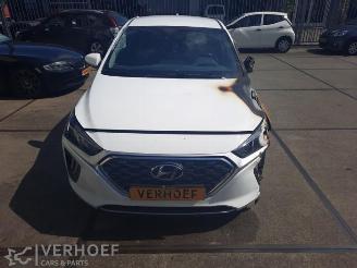 Auto da rottamare Hyundai Ioniq Ioniq, Liftback, 2016 / 2022 1.6 GDI 16V PHEV 2021/9