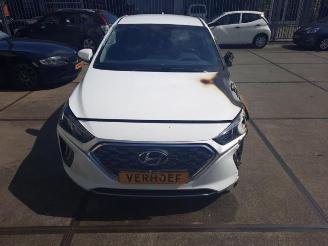 Hyundai Ioniq Ioniq, Liftback, 2016 / 2022 1.6 GDI 16V PHEV picture 1
