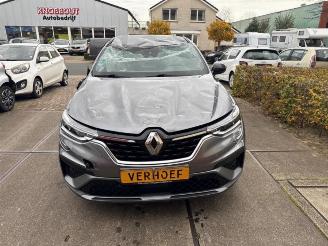 Auto da rottamare Renault Arkana Arkana (RJLL), SUV, 2020 1.6 E-Tech 145 16V 2021/10