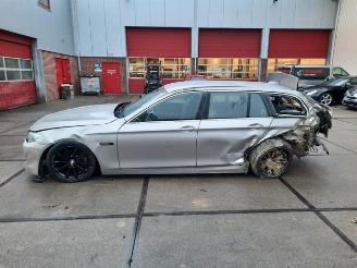 BMW 5-serie 5 serie Touring (F11), Combi, 2009 / 2017 520d 16V picture 3