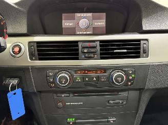BMW 3-serie Touring 320i Executive Aut picture 25