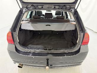 BMW 3-serie Touring 320i Executive Aut picture 40