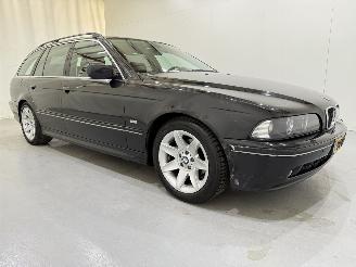 Auto incidentate BMW 5-serie Touring 525i Special Exe Aut 2002/1
