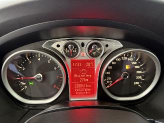 Ford Focus HB 1.8 Limites Naci/Clima picture 18