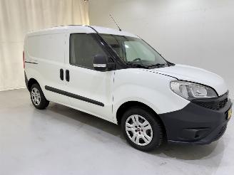 Schade bestelwagen Fiat Doblo Cargo 1.3 MJ Actual Airco 2017/2