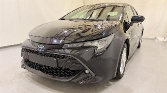 Toyota Corolla HB 1.8 Hybrid Dynamic picture 3