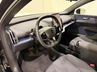 Volvo EX30 Extended Pure 69kWh 200kW picture 20