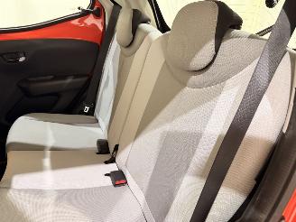 Toyota Aygo HB 1.0 VVT-i x-cite Navi/Airco picture 36