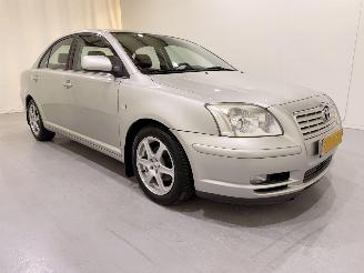 skadebil auto Toyota Avensis 1.8 VVT-i Linea Sol Clima NAP 2005/2