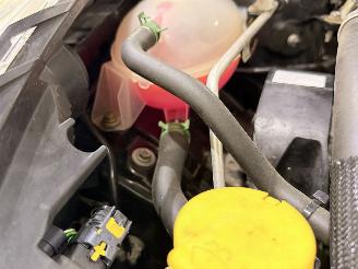 Renault Clio Estate 0.9 TCe Expression Navi/Airco picture 20