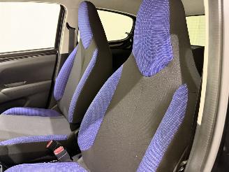 Citroën C1 HB 1.0 VTi 72 Millenium Airco picture 17