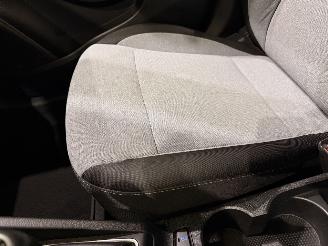 Hyundai I-20 HB 1.2 i-Motion Airco picture 12