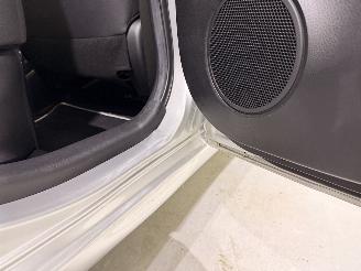 Toyota Yaris HB 1.5VVT-i HEV Y20 Automaat picture 10