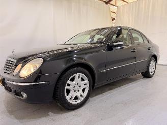 Mercedes E-klasse Sedan E200 K Avantgarde Aut picture 36