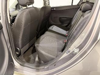 Hyundai I-20 HB 1.2 i-Deal Navi/Airco picture 25