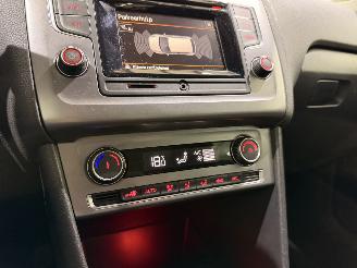 Volkswagen Polo HB 1.0 Comfortline Clima picture 14