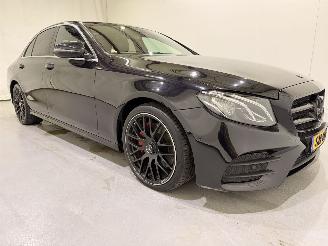 Schadeauto Mercedes E-klasse 200 Business AMG Aut9 2018/4