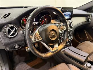 Mercedes GLA 220 4Matic Premium Plus AMG Aut7 picture 22