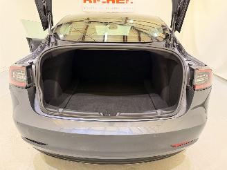 Tesla Model 3 Standard Range Plus 225kW picture 22