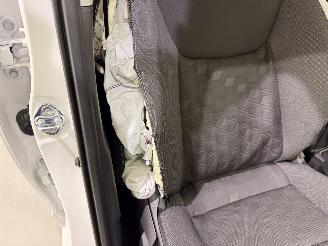 Toyota Yaris 1.5 Hybrid 115 Dynamic picture 21