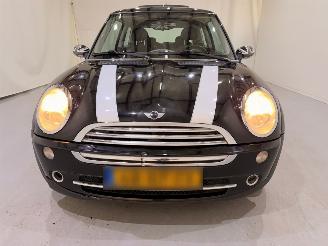 Mini Mini 1.6 One Pepper Automaat Pano picture 2