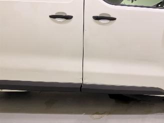 Peugeot Expert 231S 2.0 BlueHDI 120 Premium picture 43