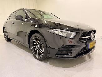 skadebil auto Mercedes A-klasse HB A 250e PHEV AMG Night Line Aut8 2022/11