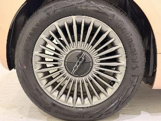 Fiat 500 500-e Icon 42kWh Carplay/Clima picture 18