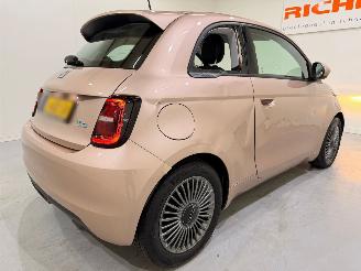 Fiat 500 500-e Icon 42kWh Carplay/Clima picture 6