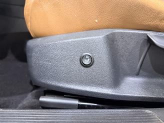 Volkswagen Golf HB 1.0 TSI Business Connect Navi/Clima picture 24