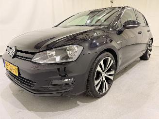 Volkswagen Golf HB 1.0 TSI Business Connect Navi/Clima picture 3