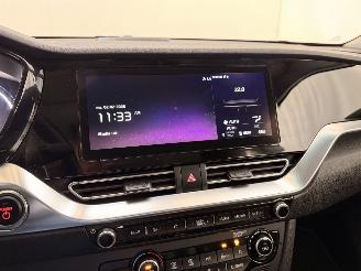 Kia e-Niro 64kWh DynamicLine Aut picture 27