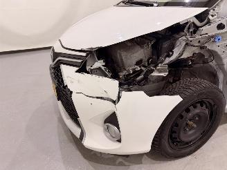 Toyota Yaris 1.5 VVT-i Hybrid Dynamic Aut. picture 11