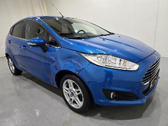 krockskadad bil auto Ford Fiesta 1.0 Titanium AC Navi LM 59Kw Bjr.2015 2015/5