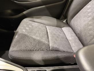 Toyota Yaris HB 1.5 HEV 115 Active Aut. picture 35