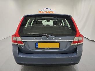 Volvo V-70 1.6 T4 Momentum AUT 132Kw picture 5