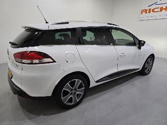 Renault Clio Estate 0.9 TCe Night&Day 66kw Bjr.2014 picture 25