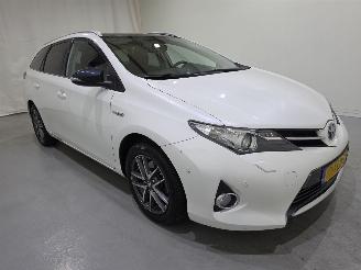 uszkodzony samochody osobowe Toyota Auris Touring Sports 1.8 Hybrid Lease Panorama Bjr.2014 2014/10